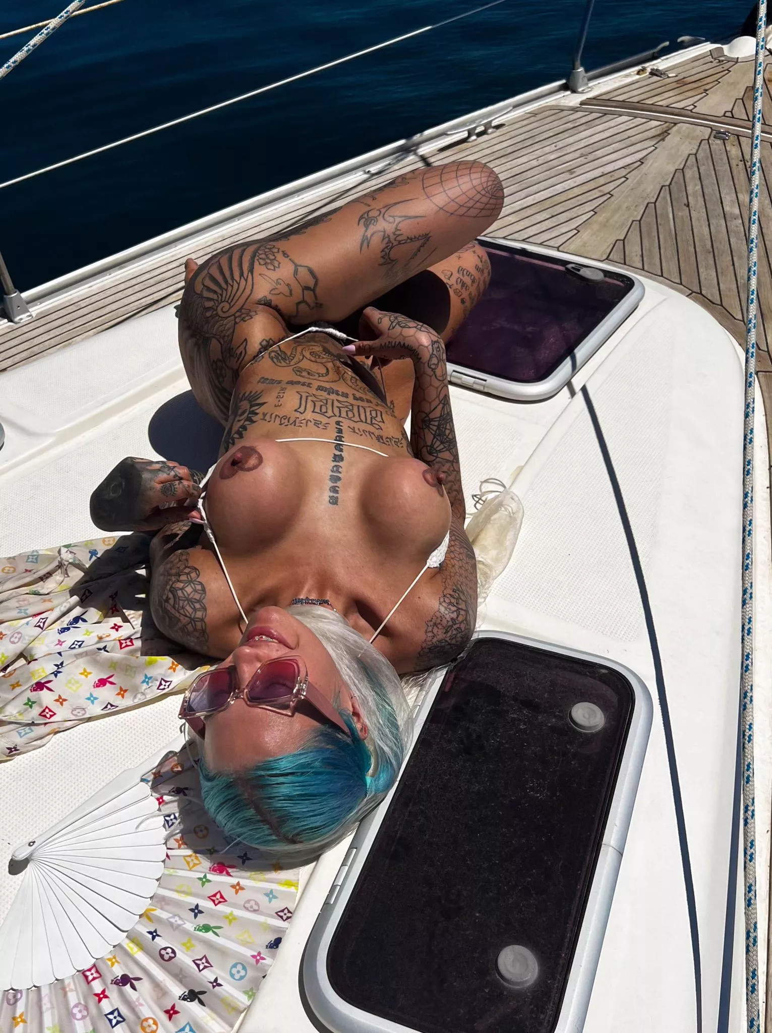 They look better naked