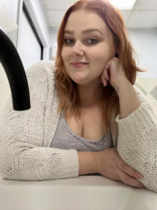 Timed work bathroom selfies