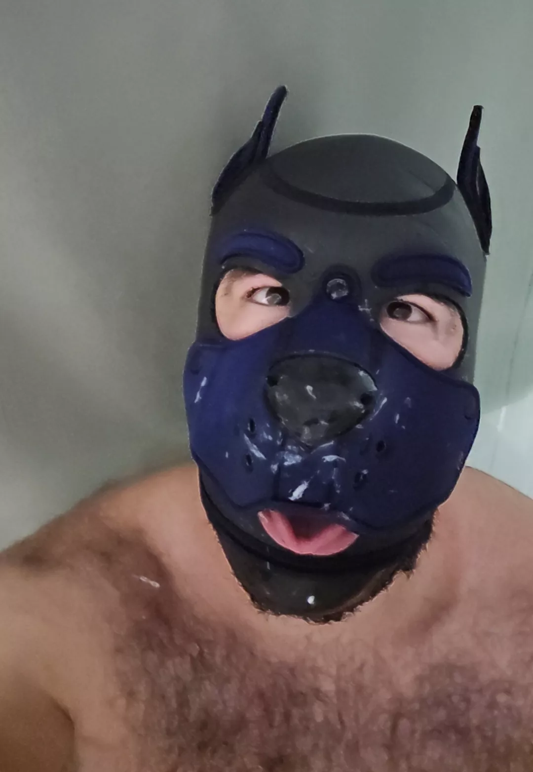 Trucker spunk on my muzzle 😈🐶💦