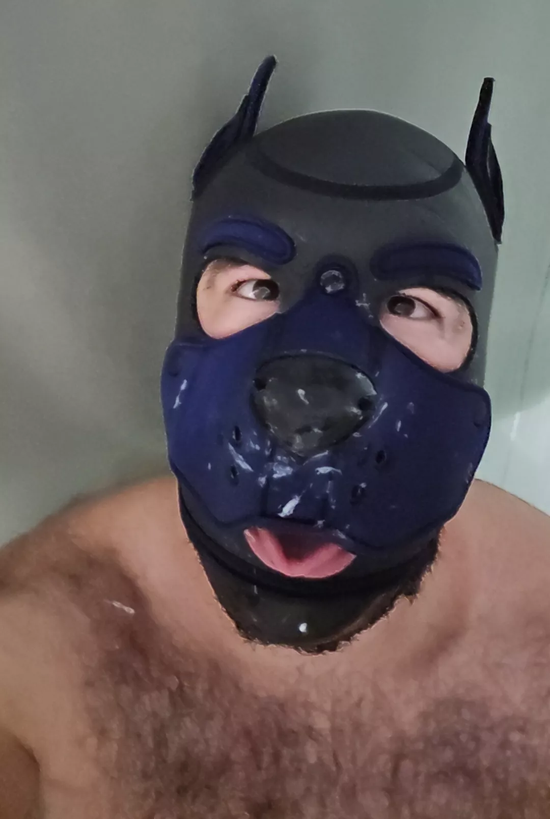 Trucker spunk on my muzzle 😈🐶💦