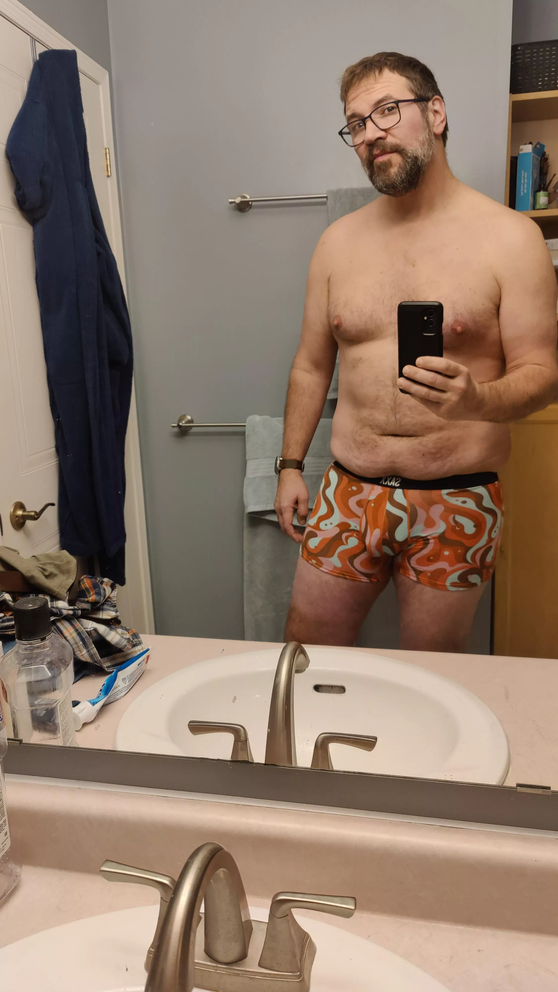 Waking up is never easy. But I am 😜