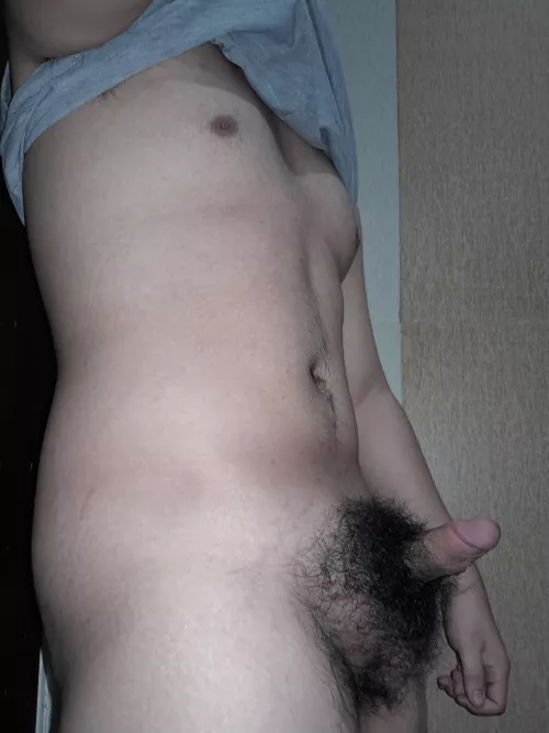 Weather's kinda cold... good thing my bush is kinda thick haha