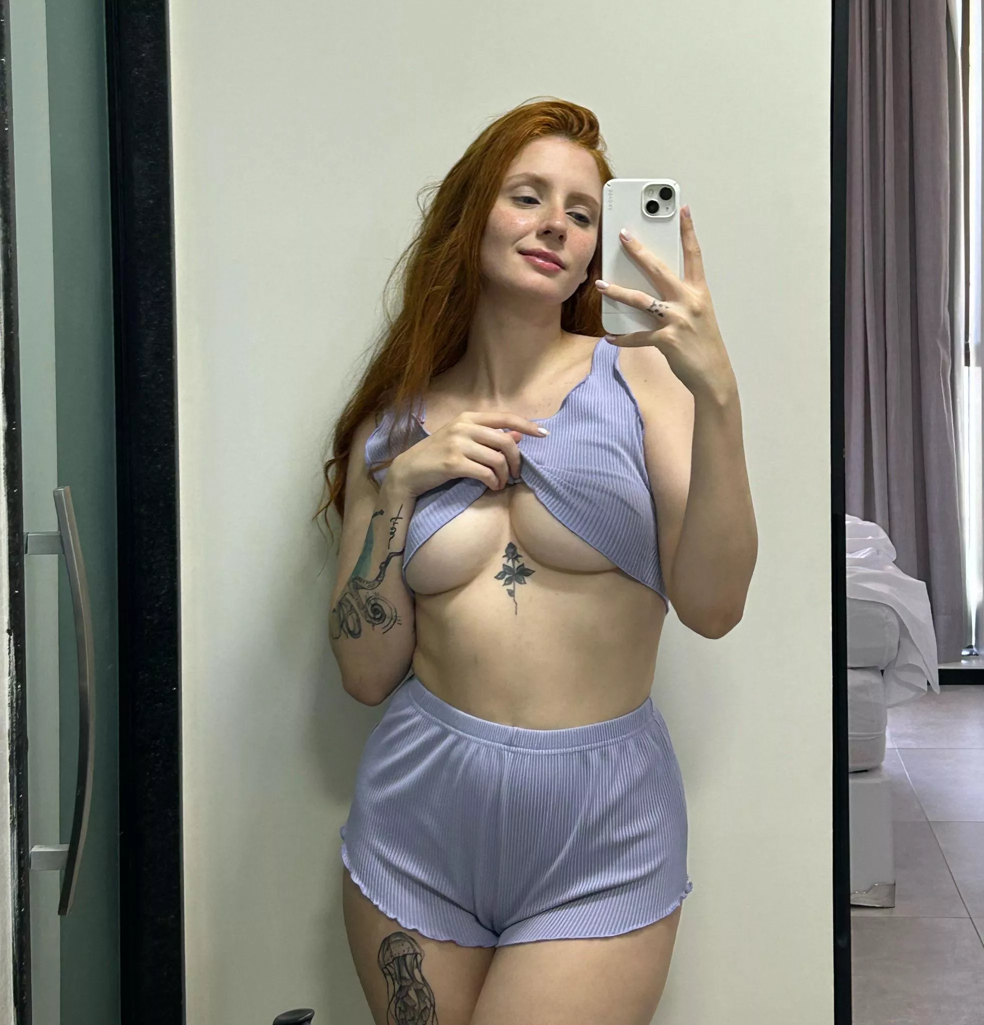 Your hands should play with my tits