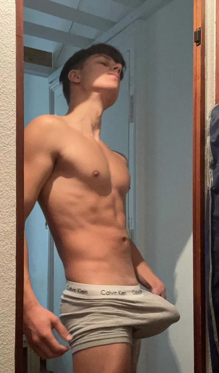 19m,Top or bottom?