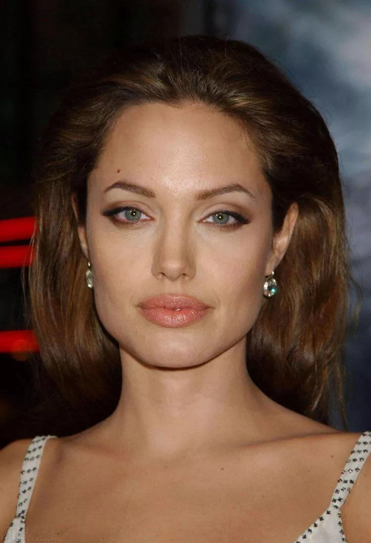 Angelina Jolie