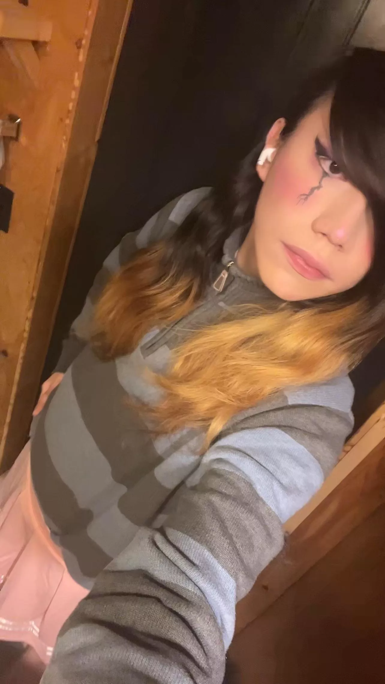 captions are kinda hard to make 😭