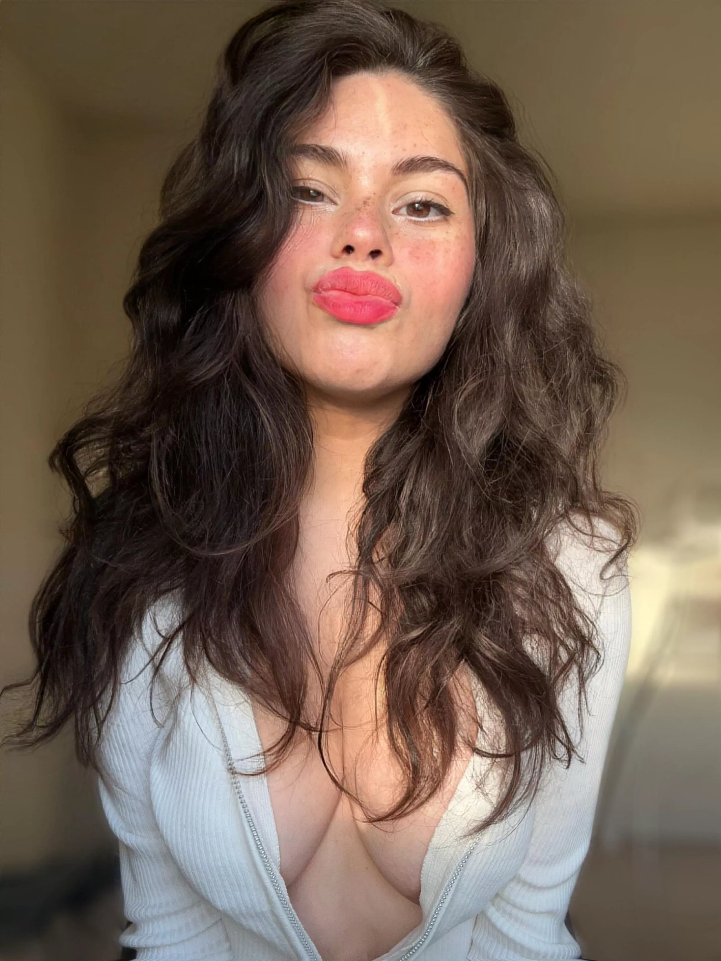 Come here and give me a kiss