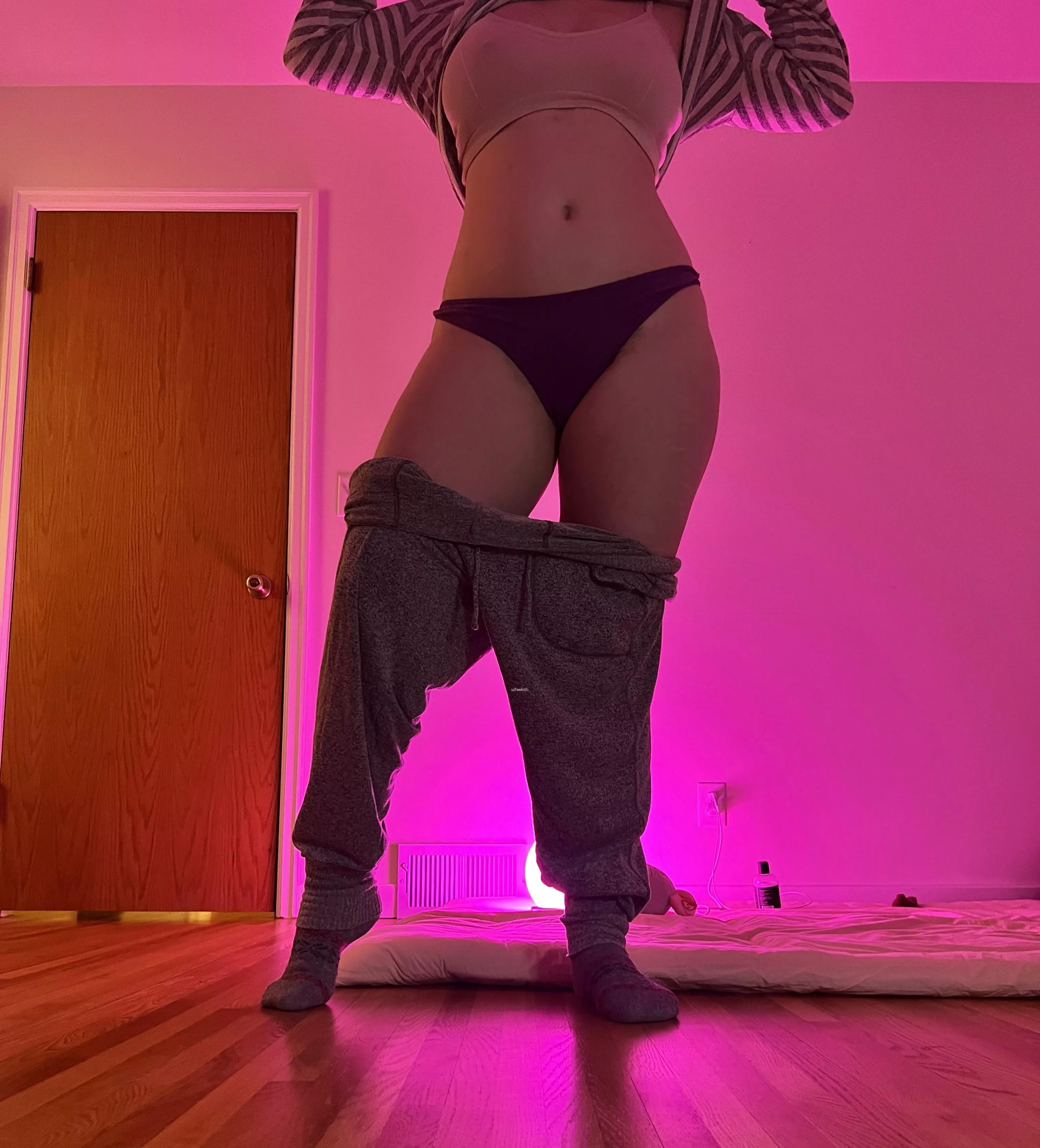 Cozy sweatpants day [f]