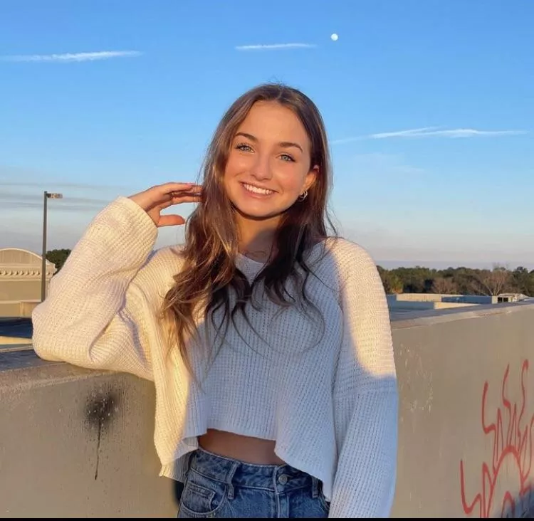 Cute smile iutr