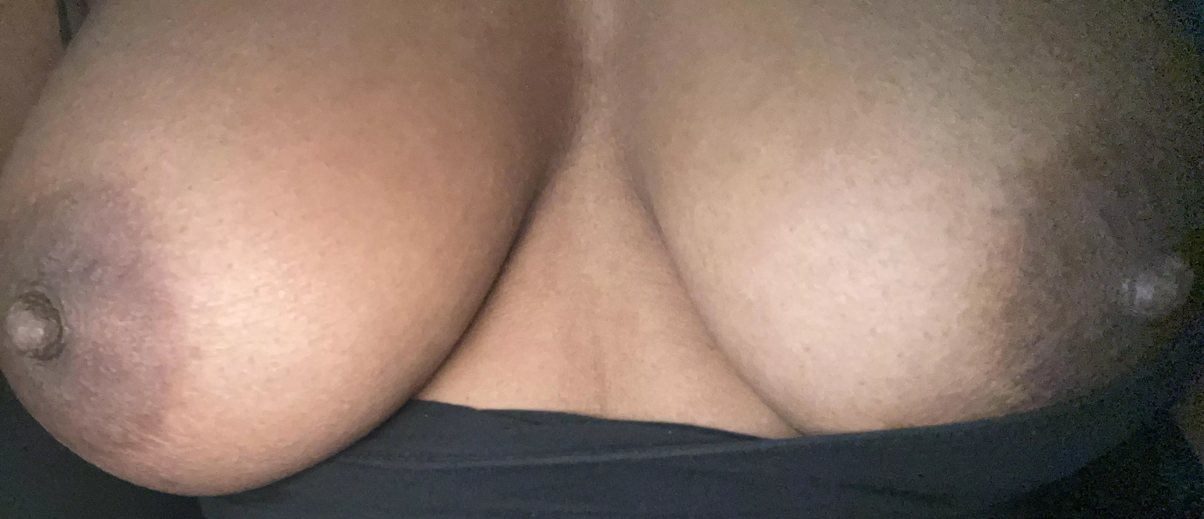 do my nipples look fckble.. my ex had me so insecure abt them