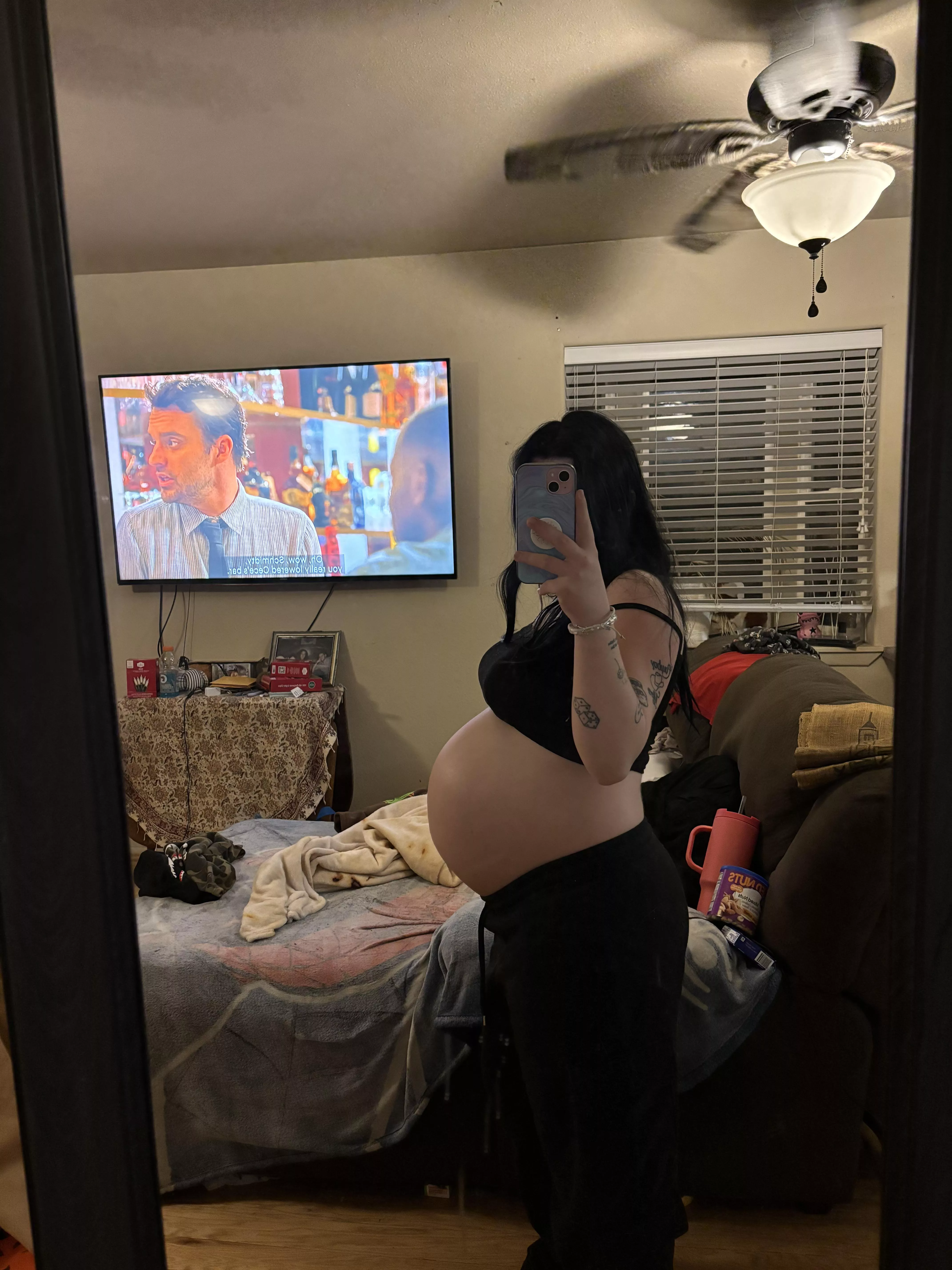 do you like my big preggo belly?