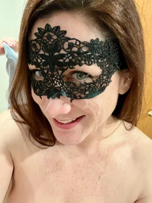 Happy Facial Friday!