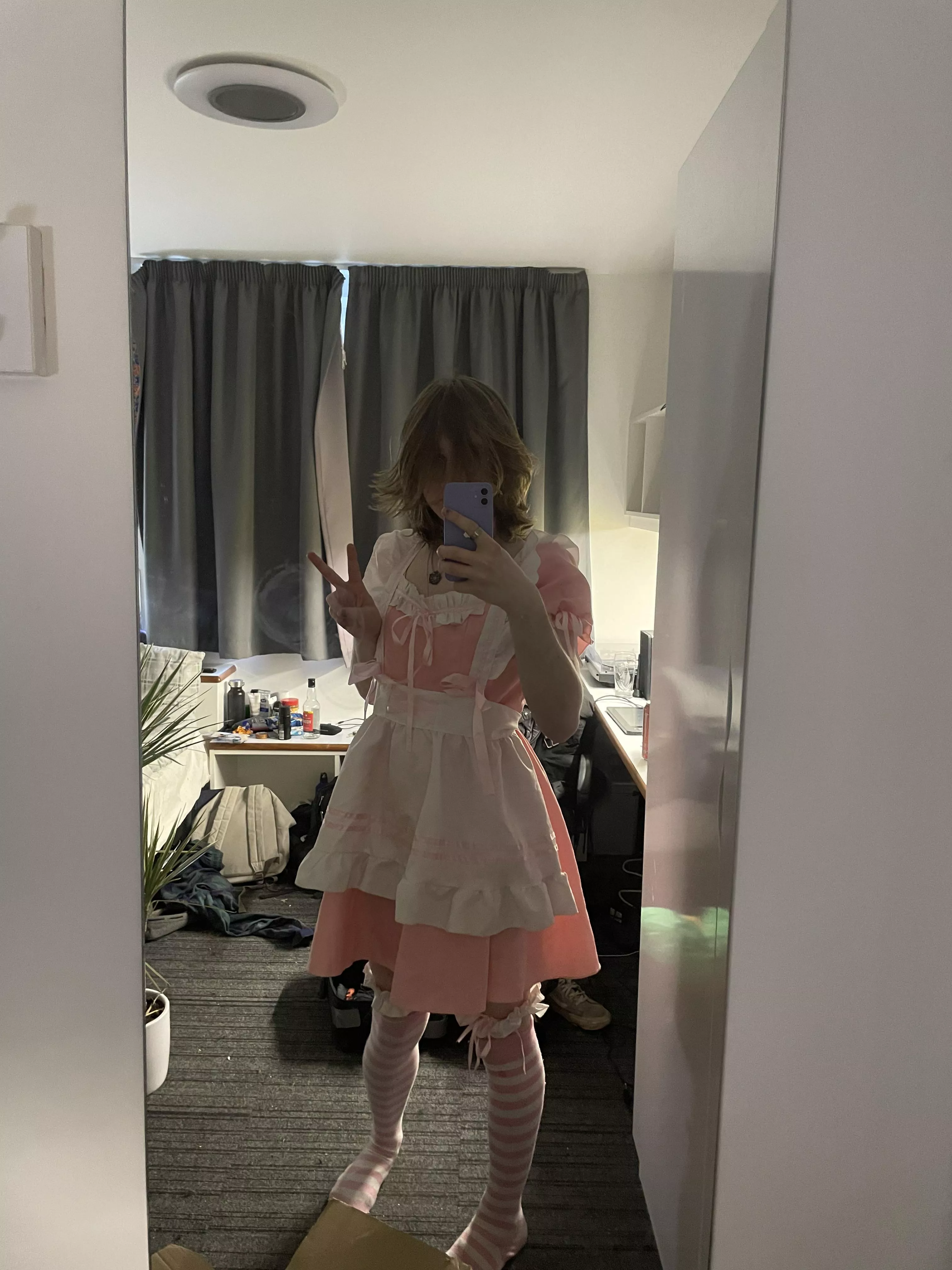 hii :3