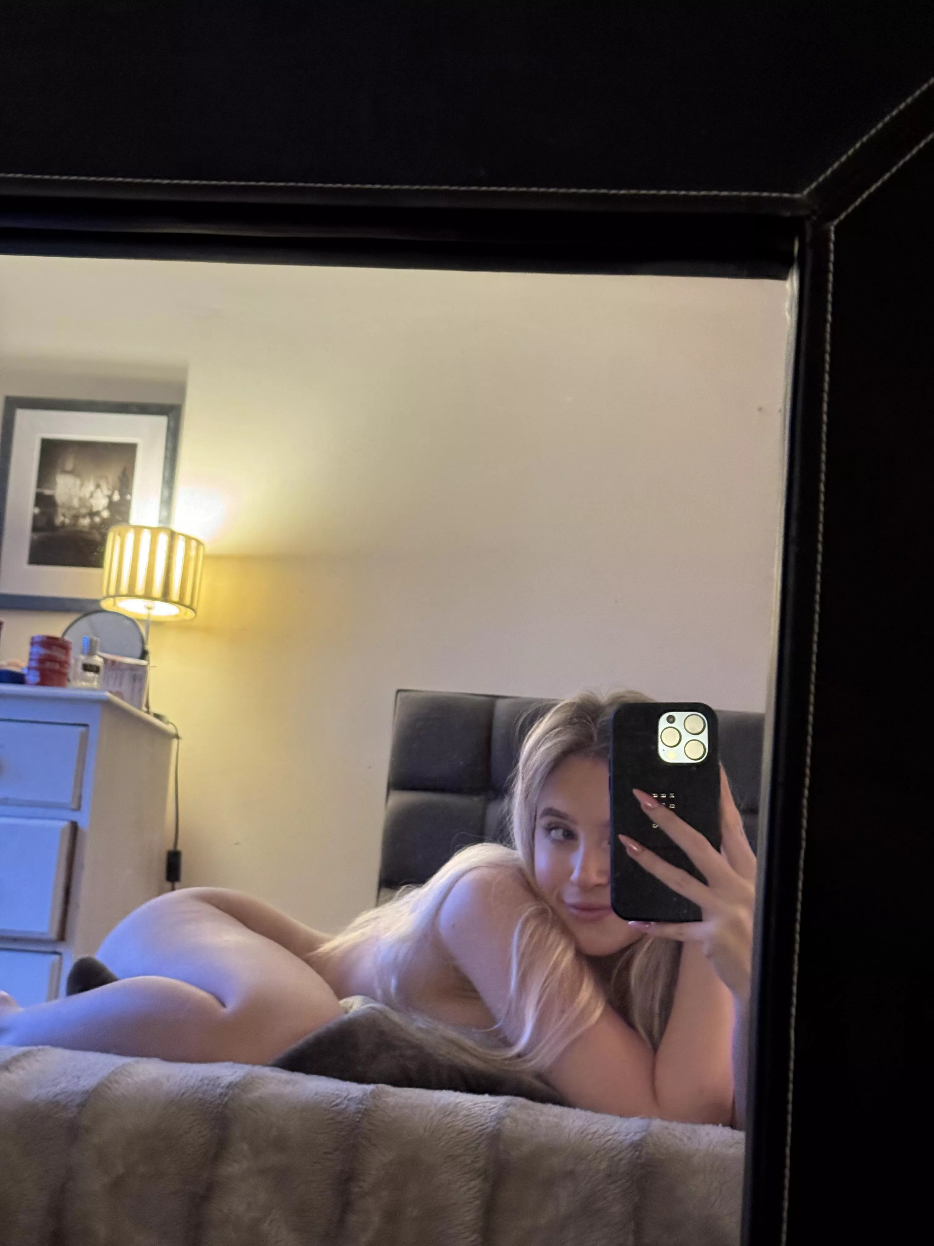 I’ll take it like this while you watch in the mirror