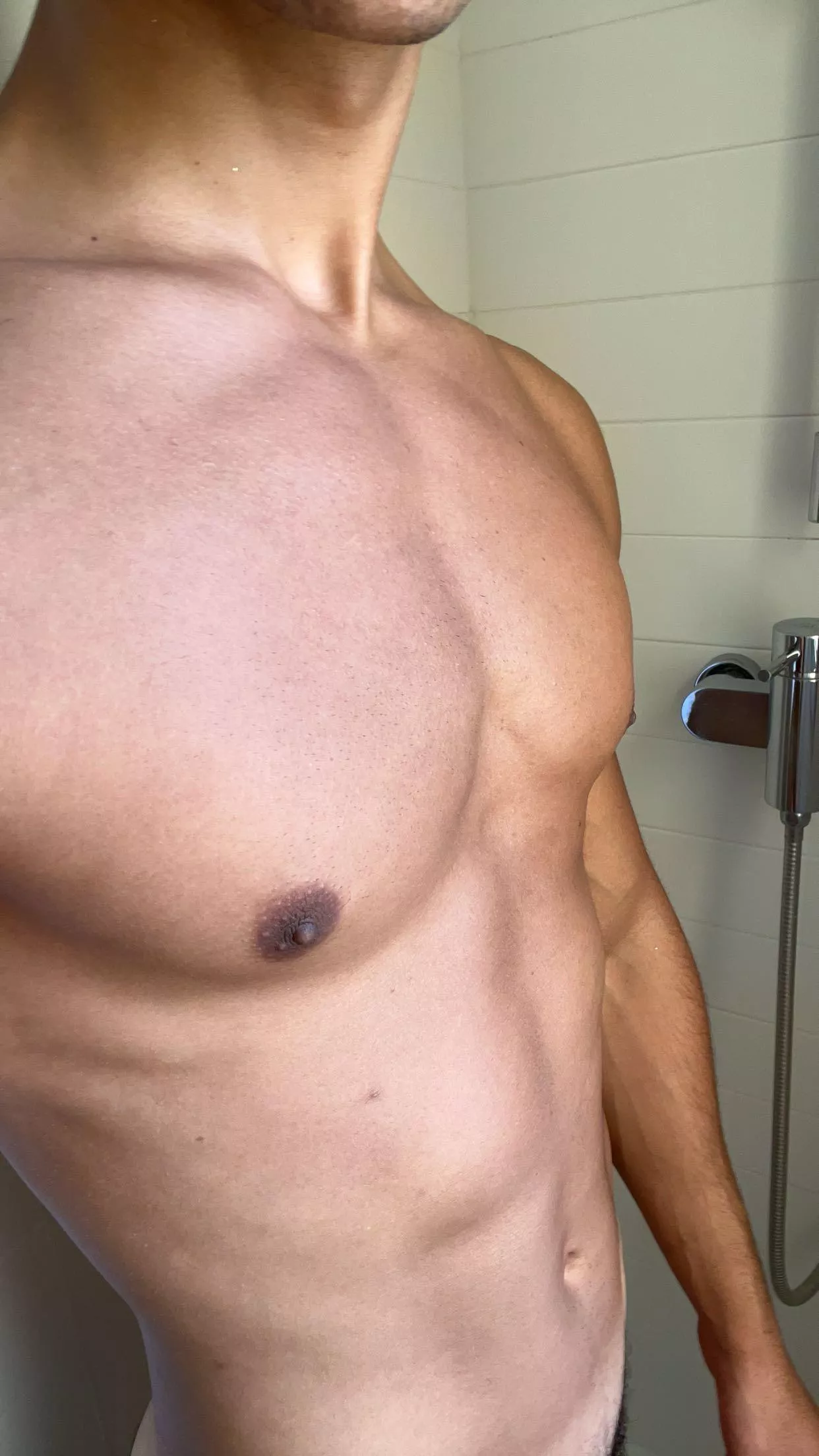 Looking for gay jerk off buddies