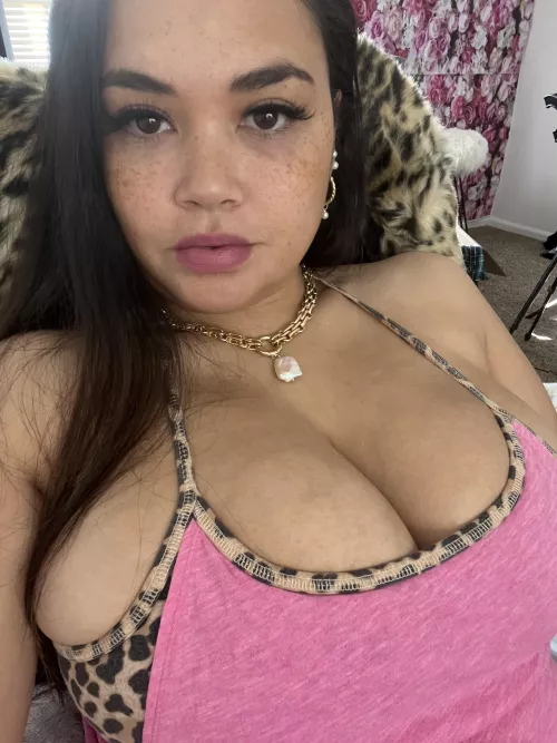 My cleavage is waiting for you