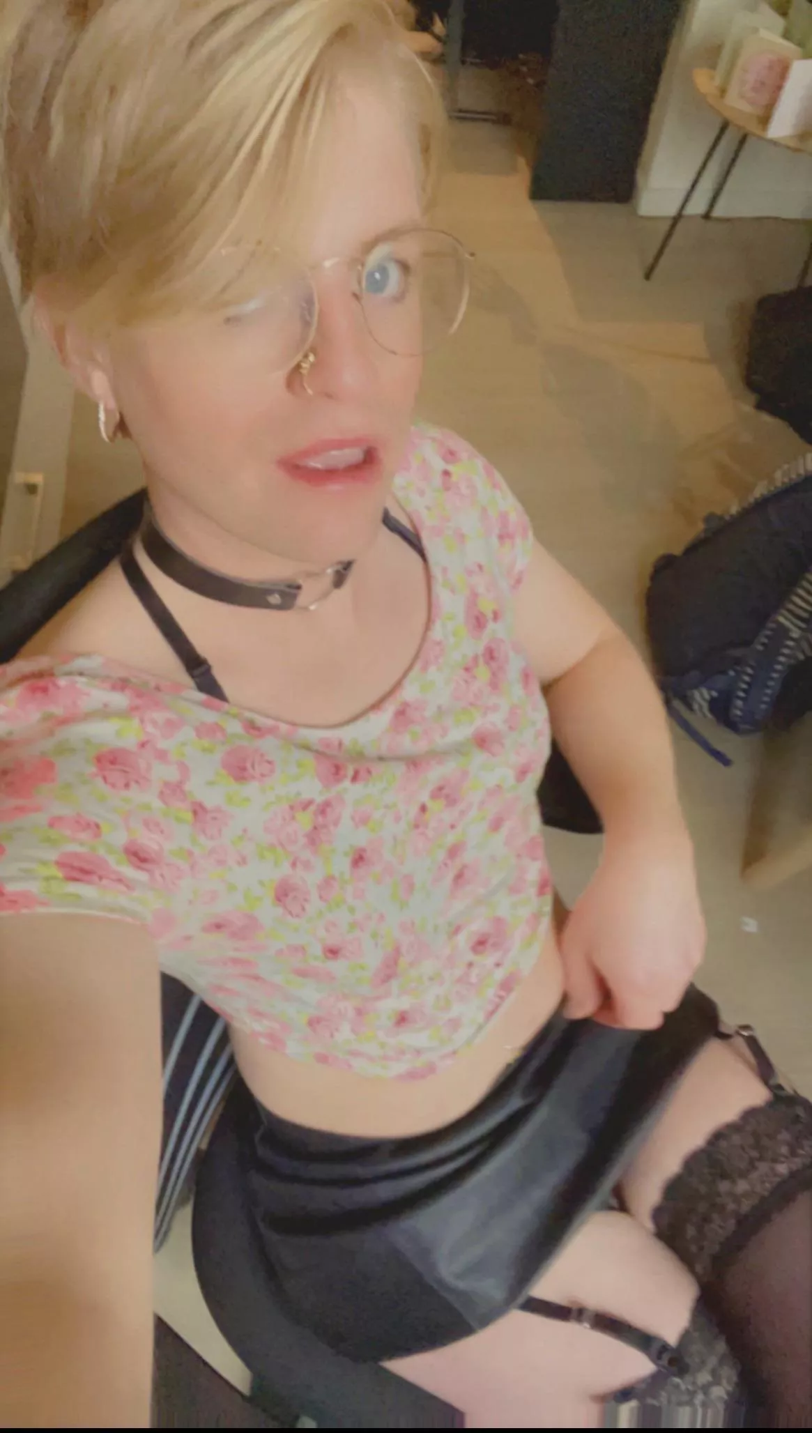 Oh, hi there! 👋🏻💋