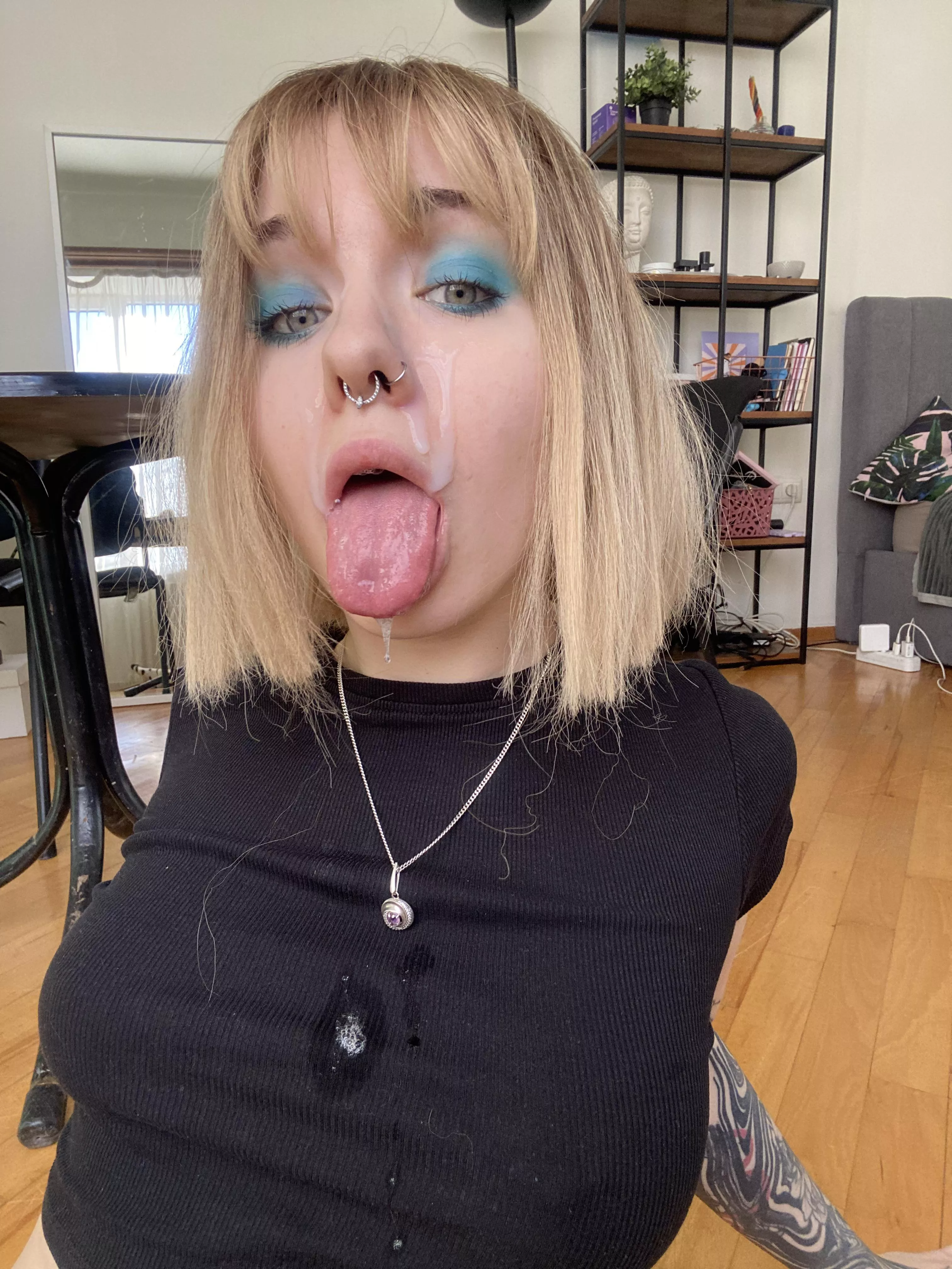 Oops, new tank top needs lick clean