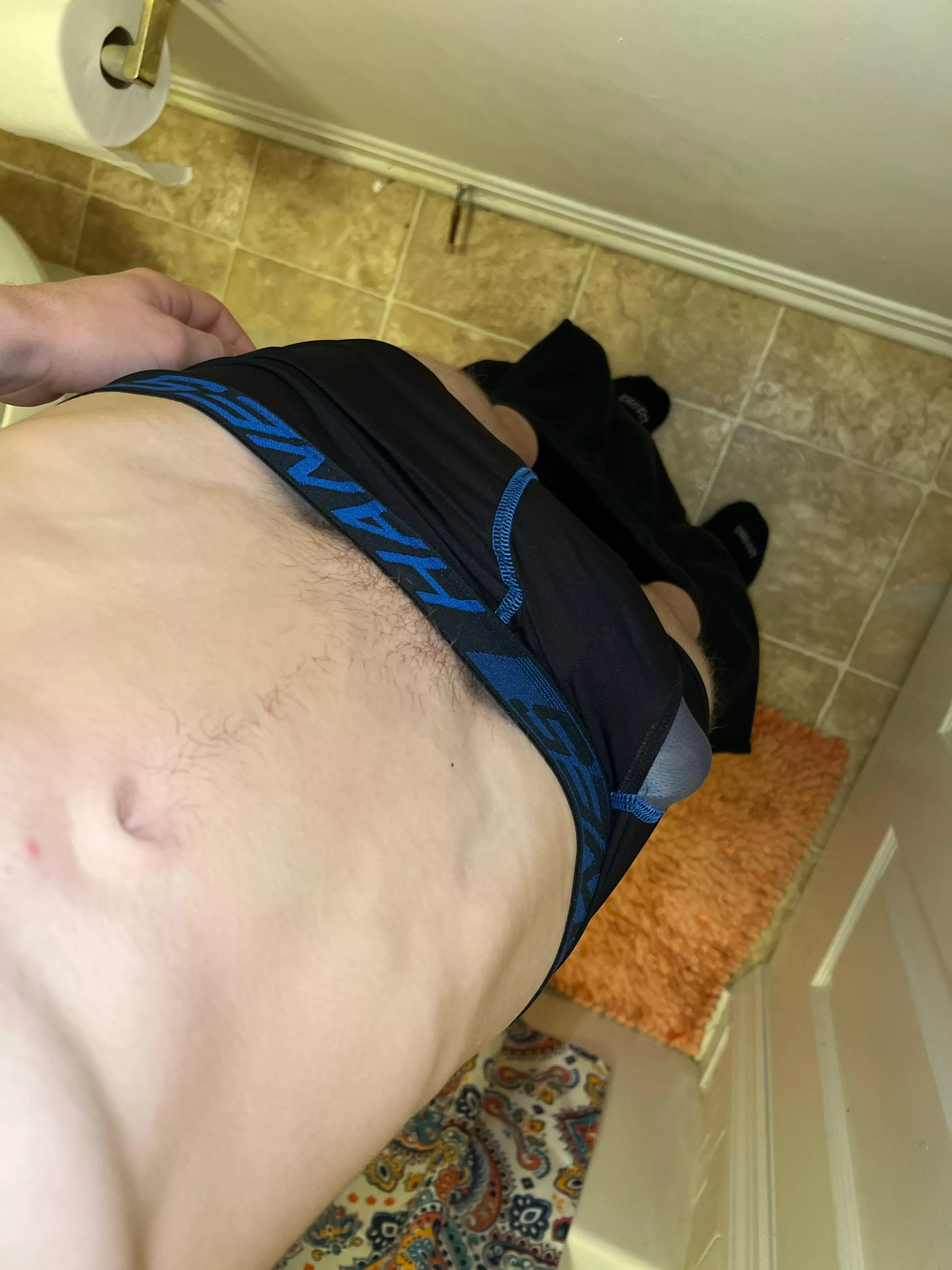 Pre shower bulge