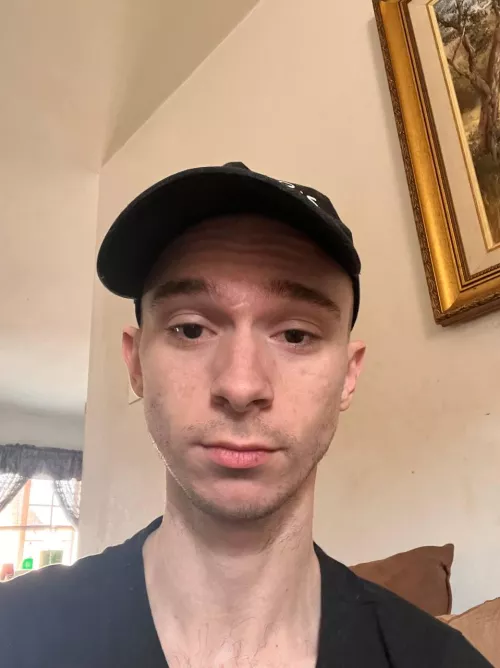 Shaved the head...Wrong move, but we still going😆