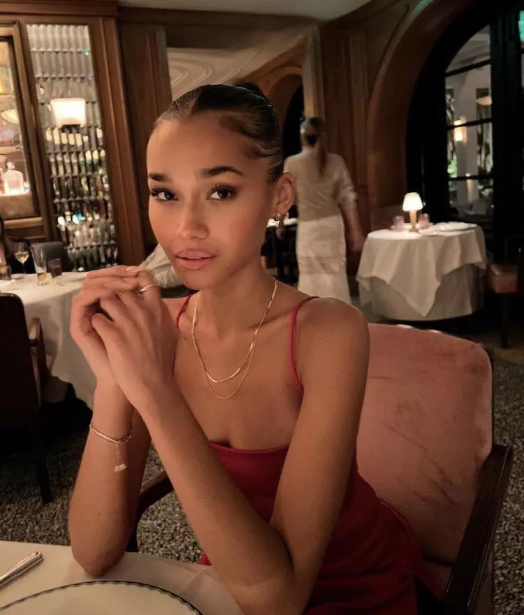 u go on a blind date and she shows up. are u happy?