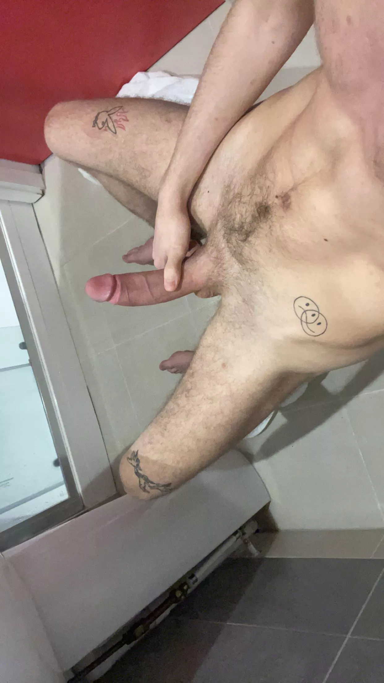 Walk in on me having a wank and sit on my cock😈