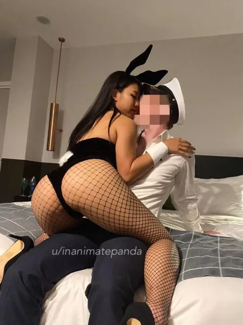 What if bunny girls were included in room service?