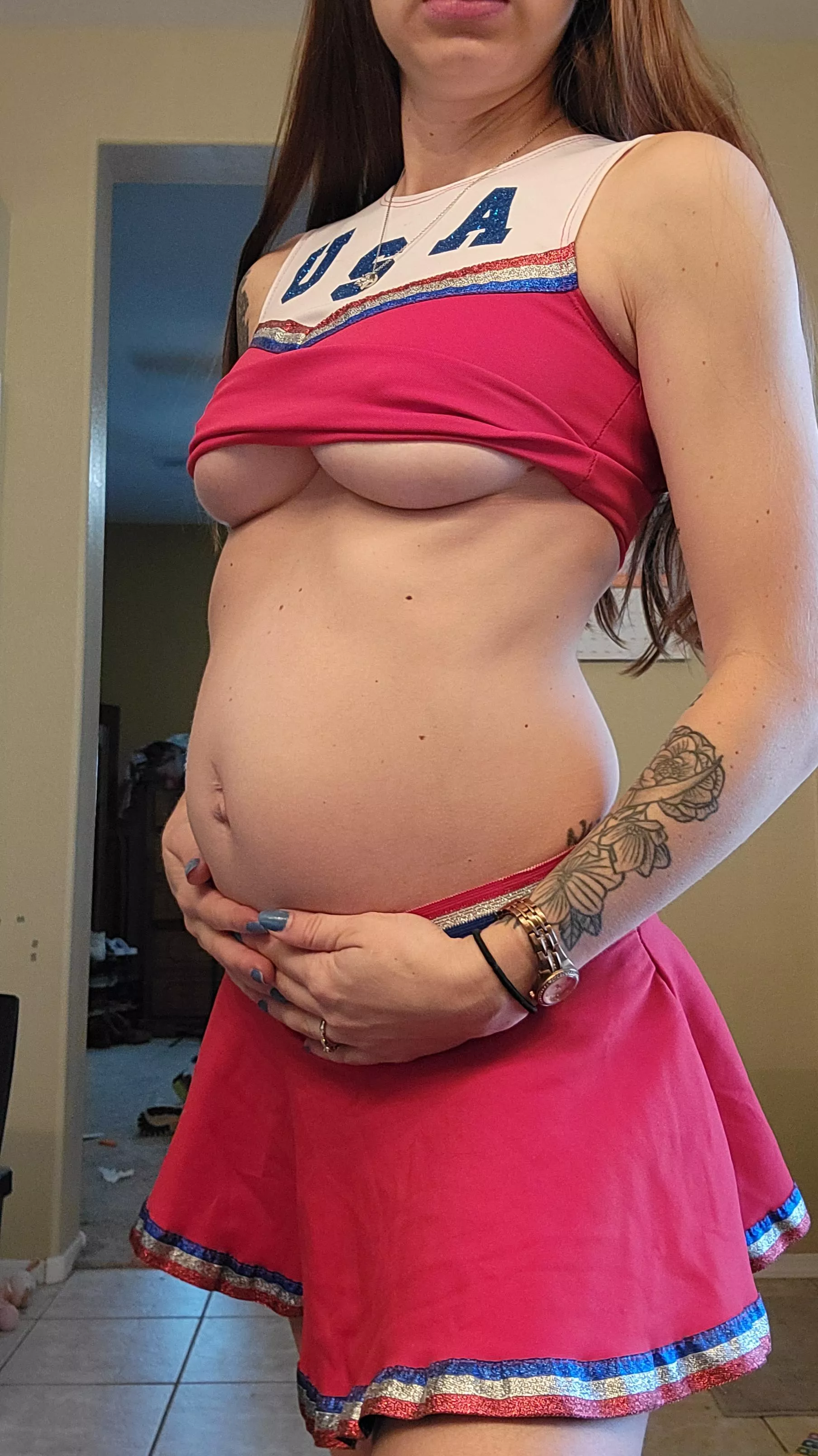 Will you be able to cover me in your cum 💦🍆