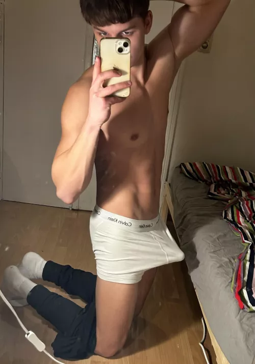 (19)Would you take my undies off?