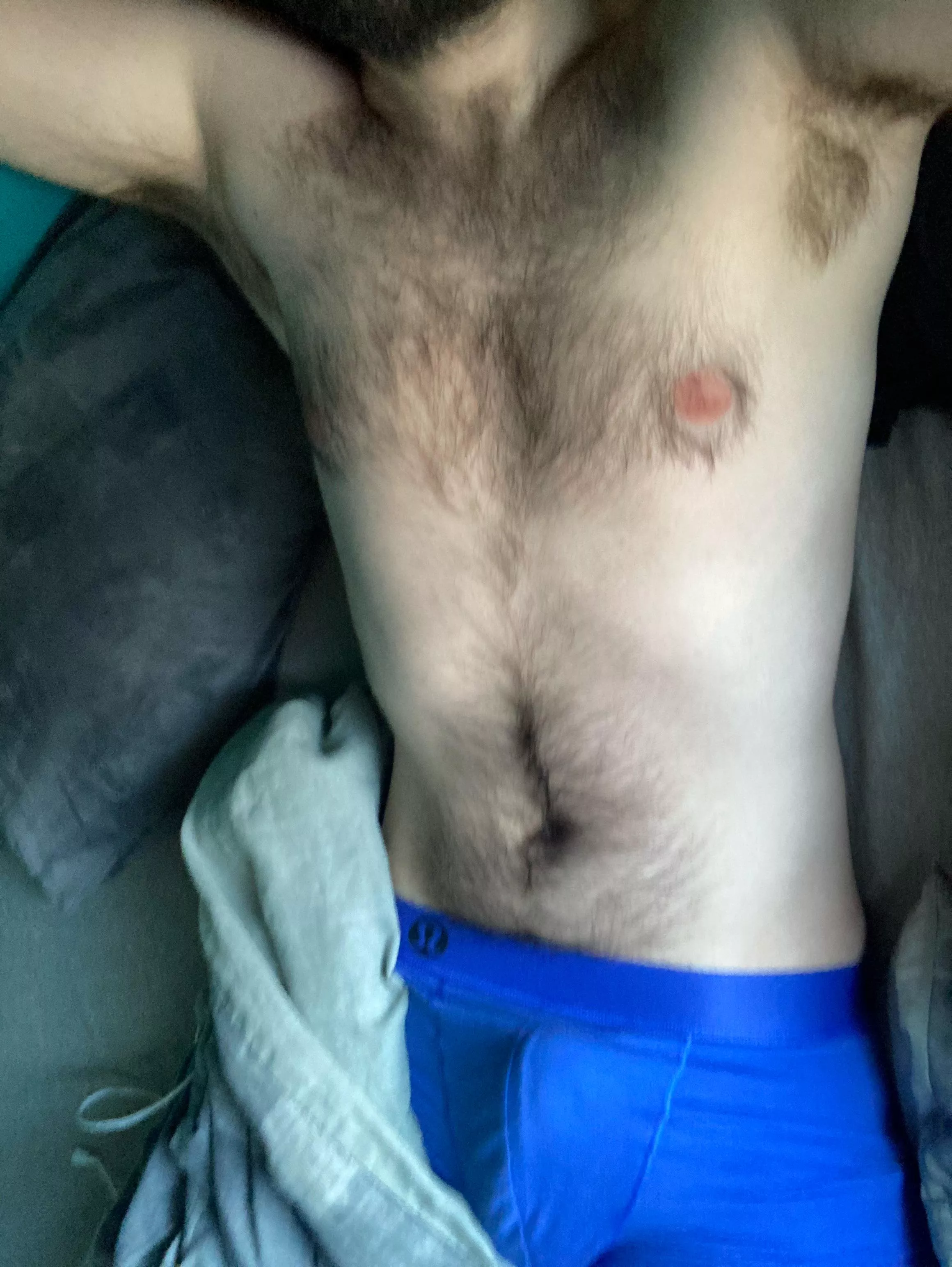 25 curious bro looking for similar. Goon out to some porn? Bottoms with a nice ass welcome too. Sc: owie1226