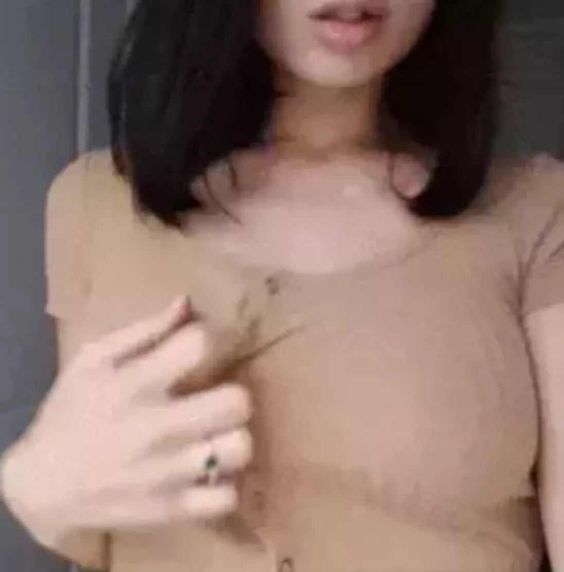 Anyone know her or the sauce?