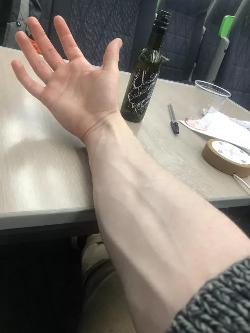 Casually veiny