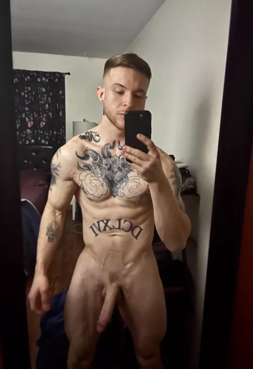 Cheers to the weekend! 🎉😘