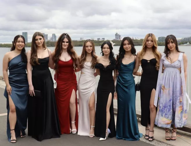 college formal 65473812