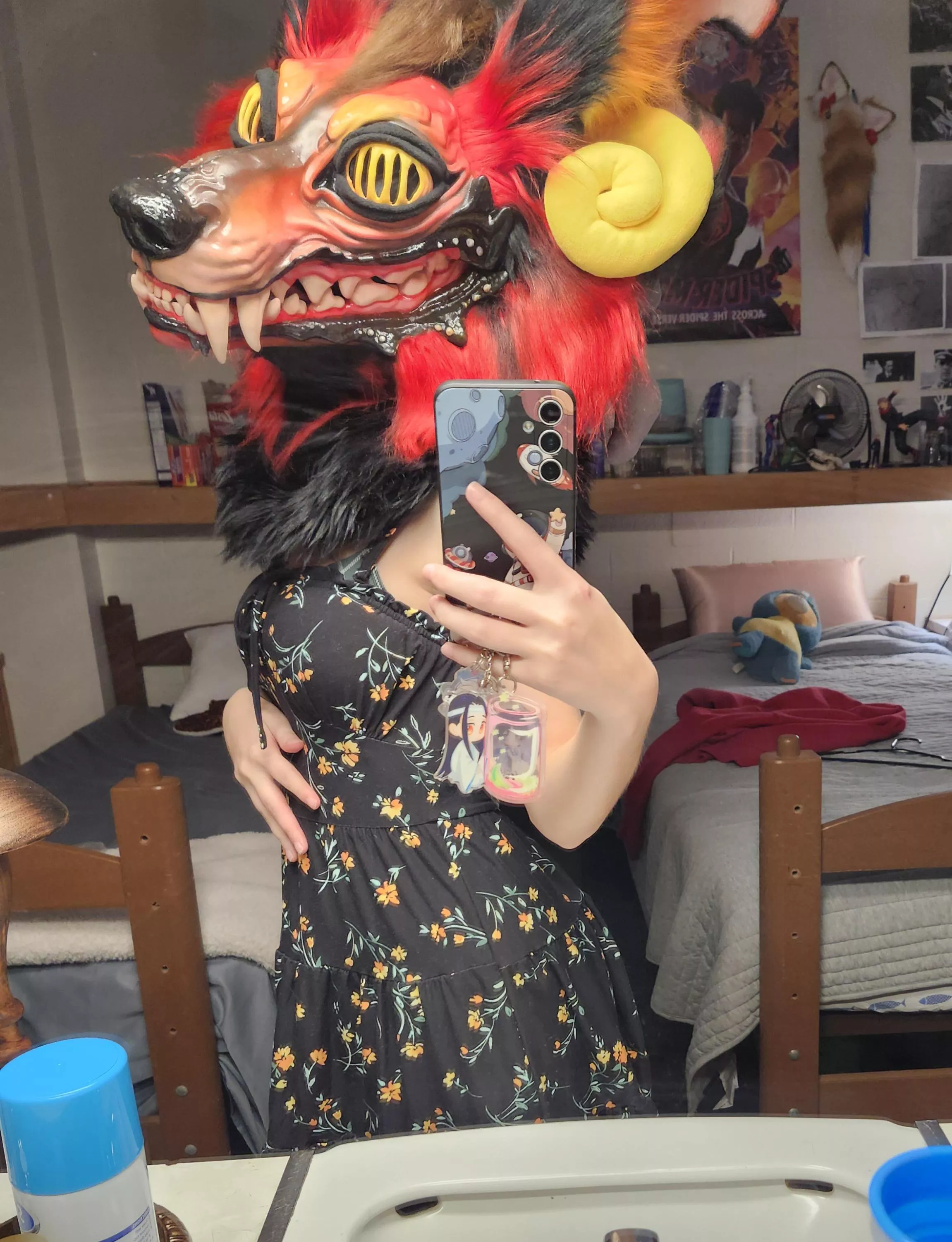 Contradictory vibes going on