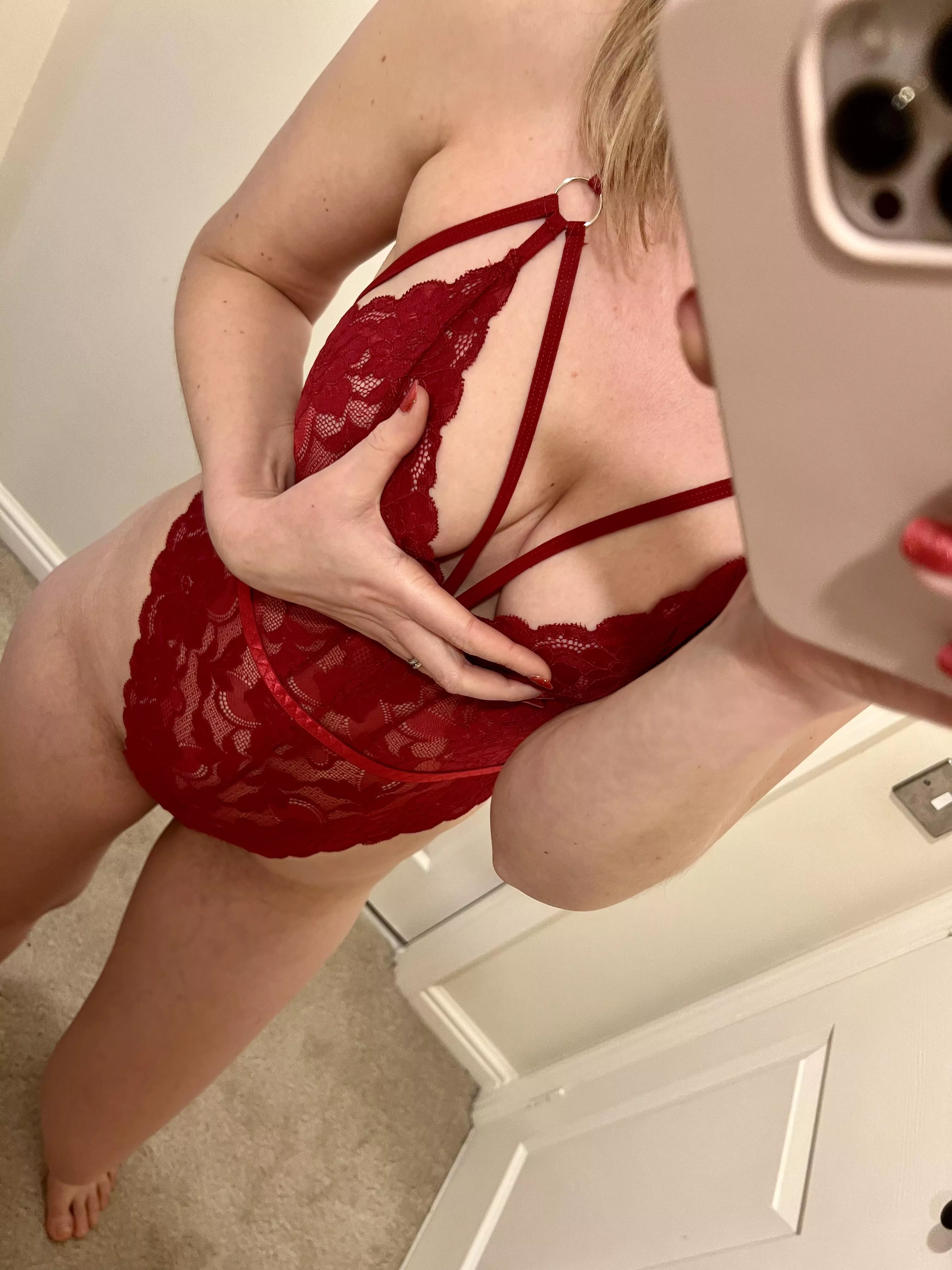Do I look good in red?
