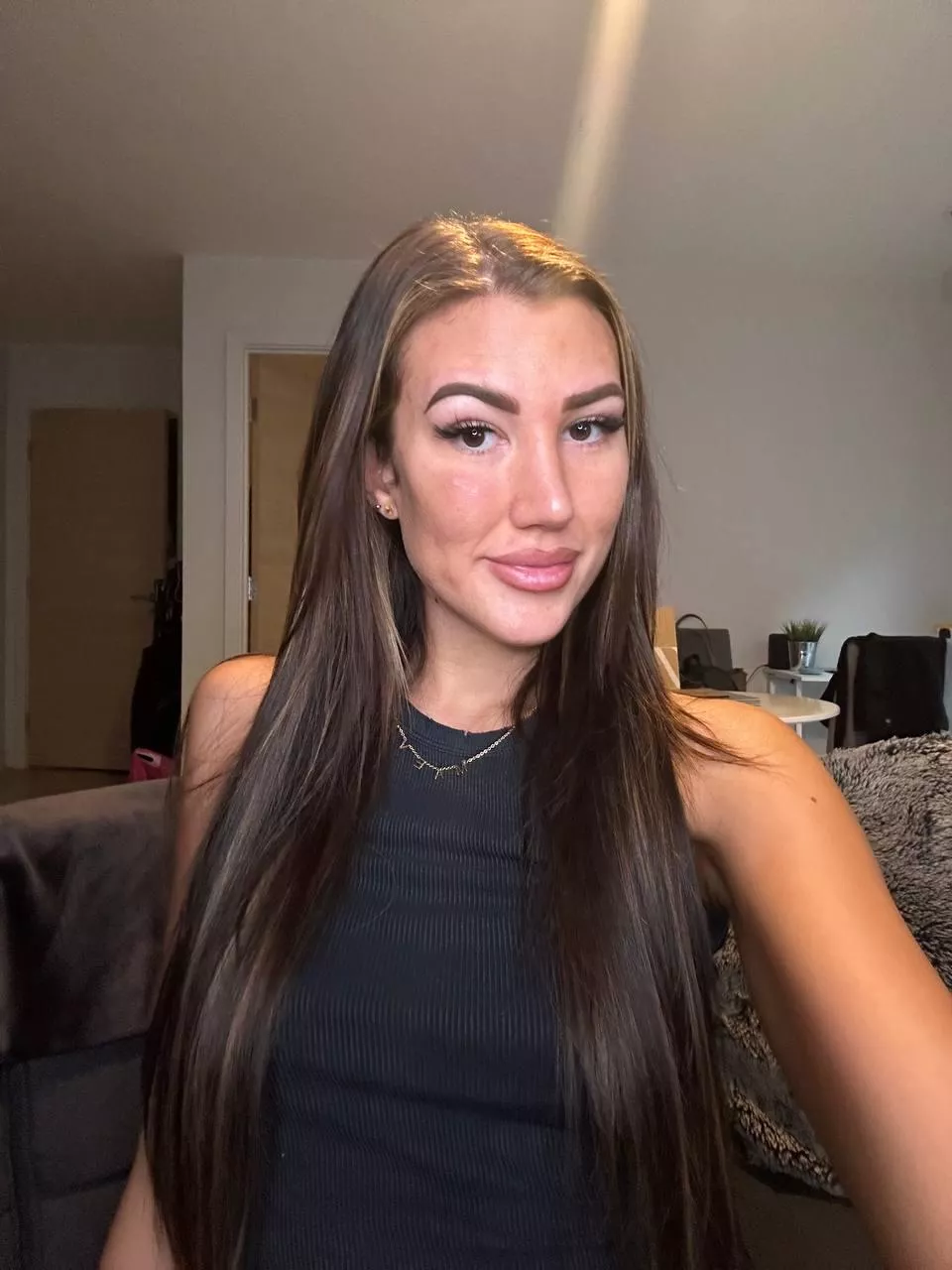 Do u think I look good wearing crop tops even though I'm 6'6 tall?