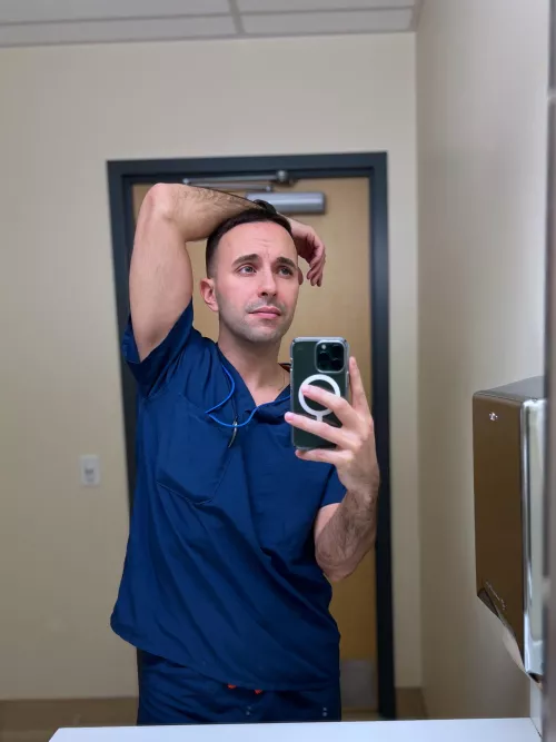 Dreaming of someone coming to save me from this horrendous week π