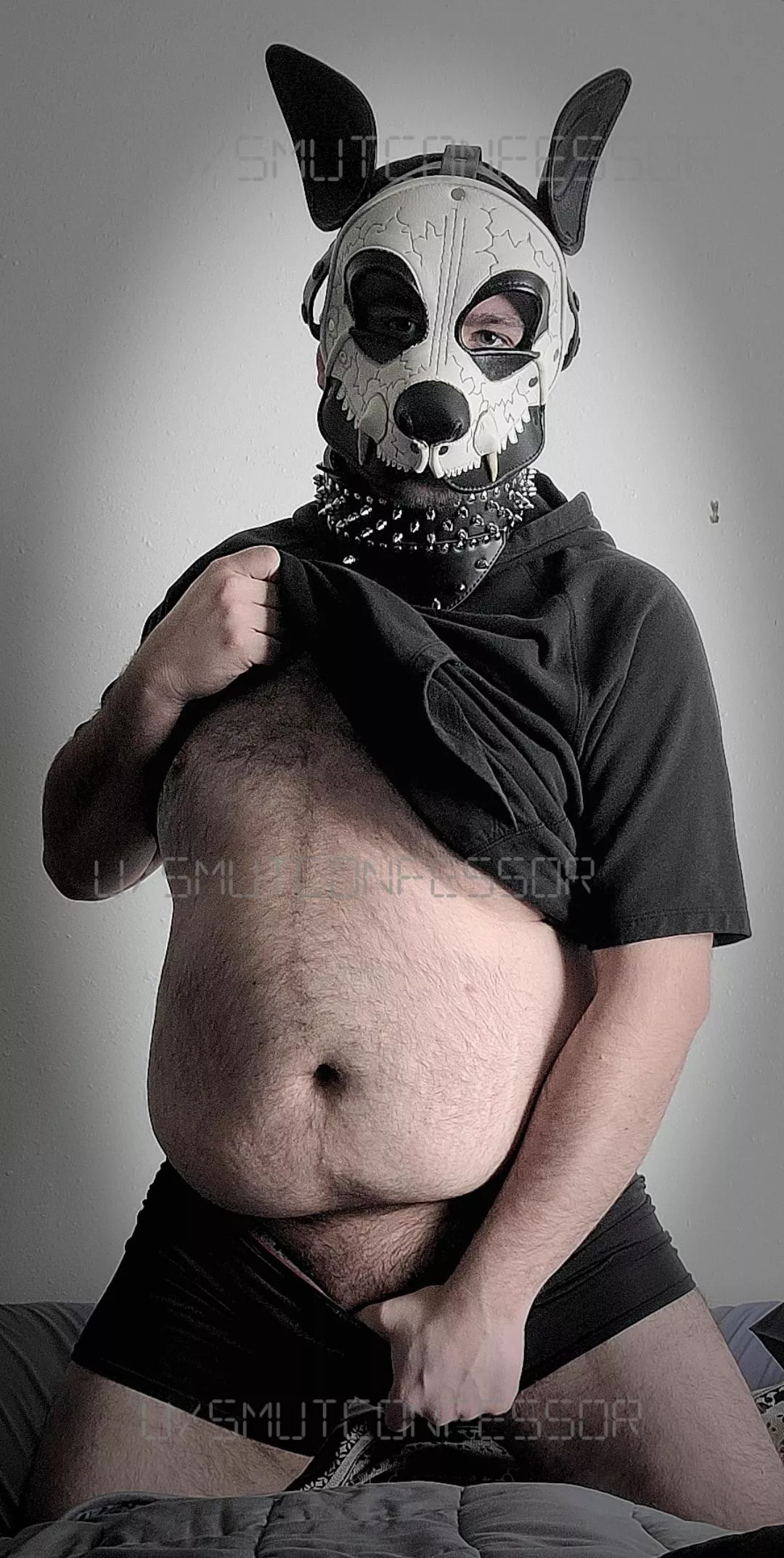 Guess who needs belly rubs!?!