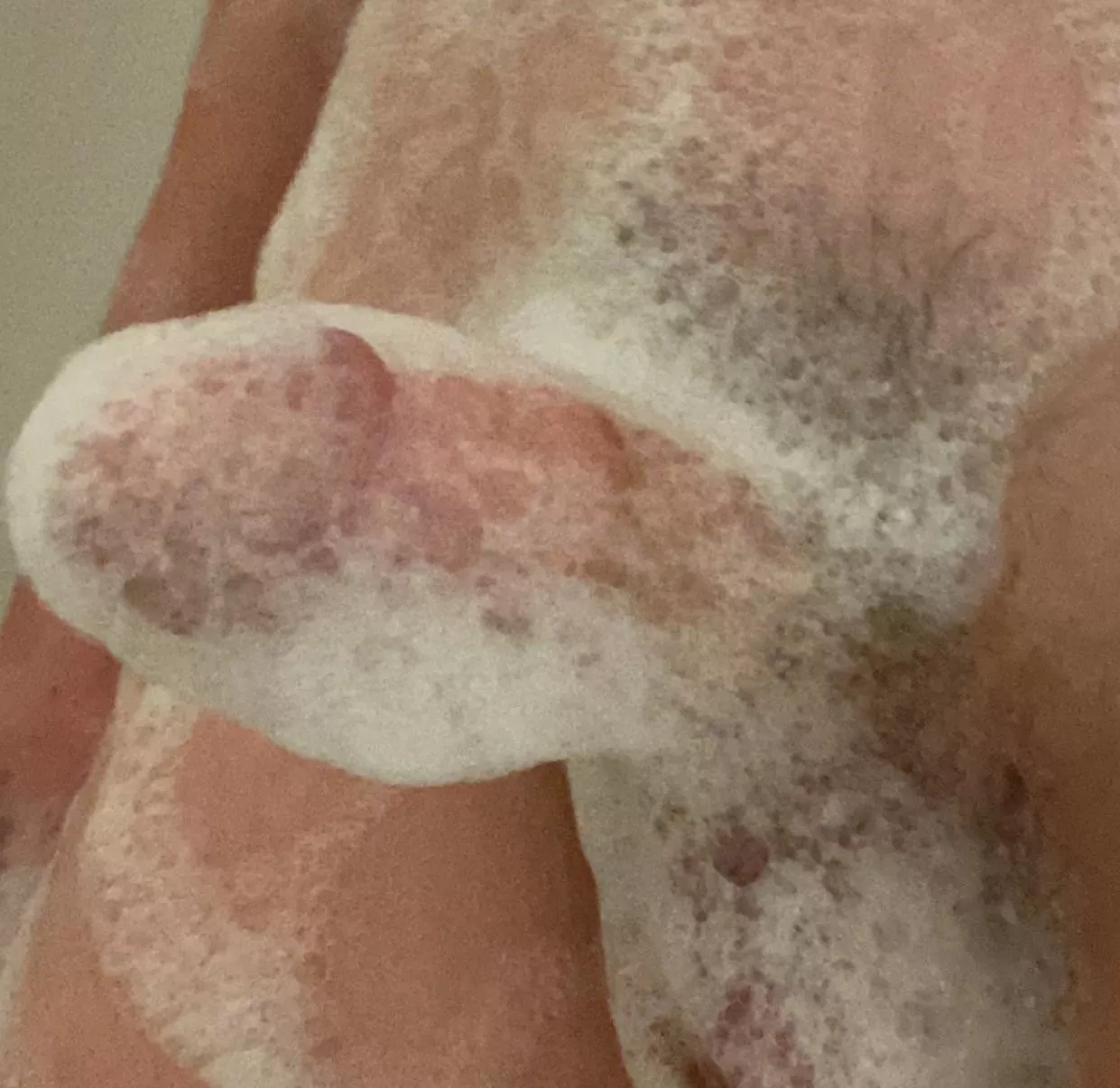 He wants a quick suck. Who’s down? 😉😩