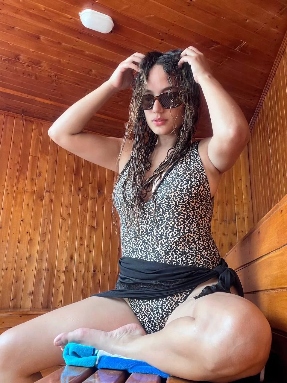 I can't wait to show off my braless look and this top on our first date