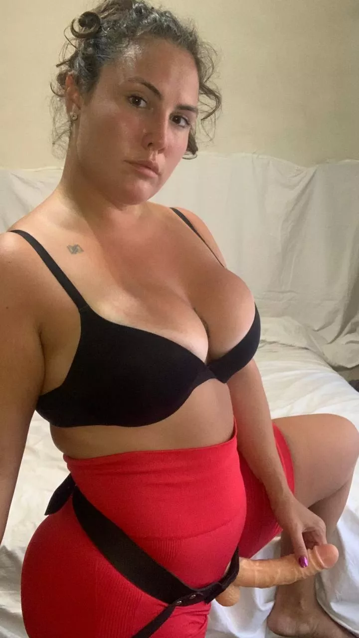 I hope you are ready to make your best with your throat. Ill fuck it so bad that hardly you could scream when I bend you over