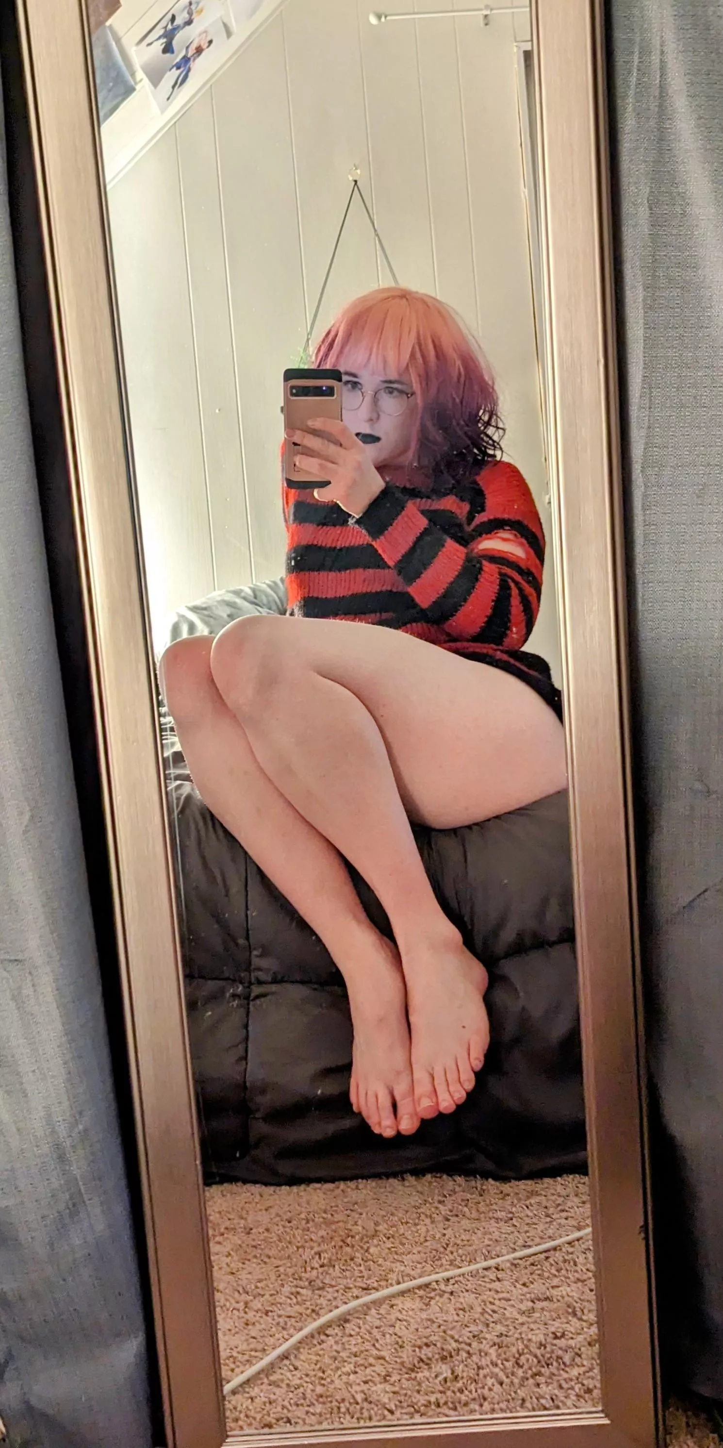 I need a bf (or gf) who will praise me 🥺