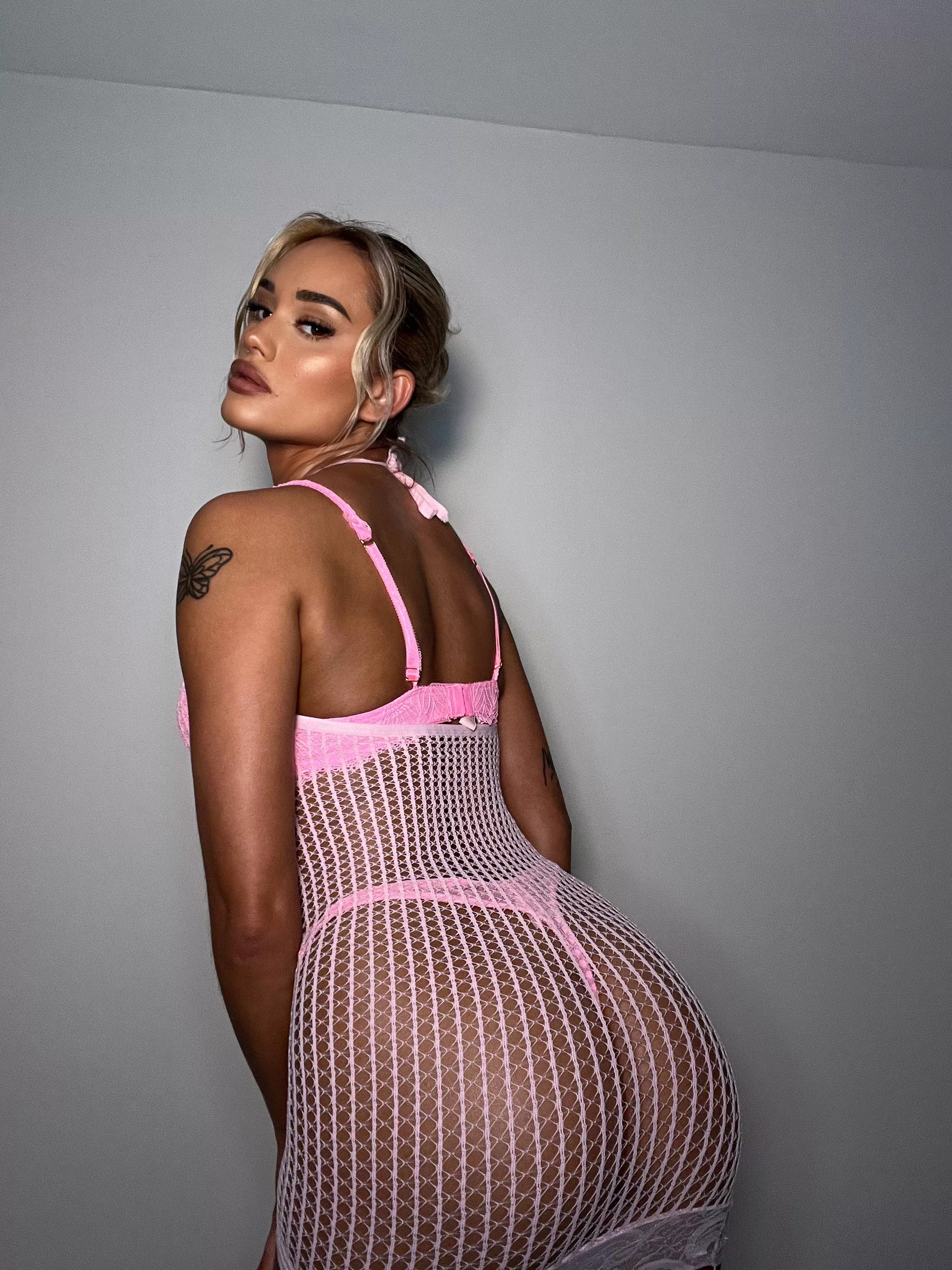 I'll drive you crazy with these curves