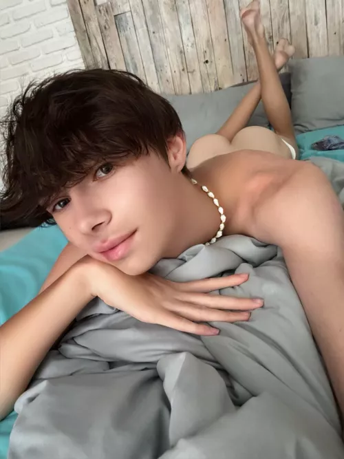 Is my twink ass fuckable? 🫣