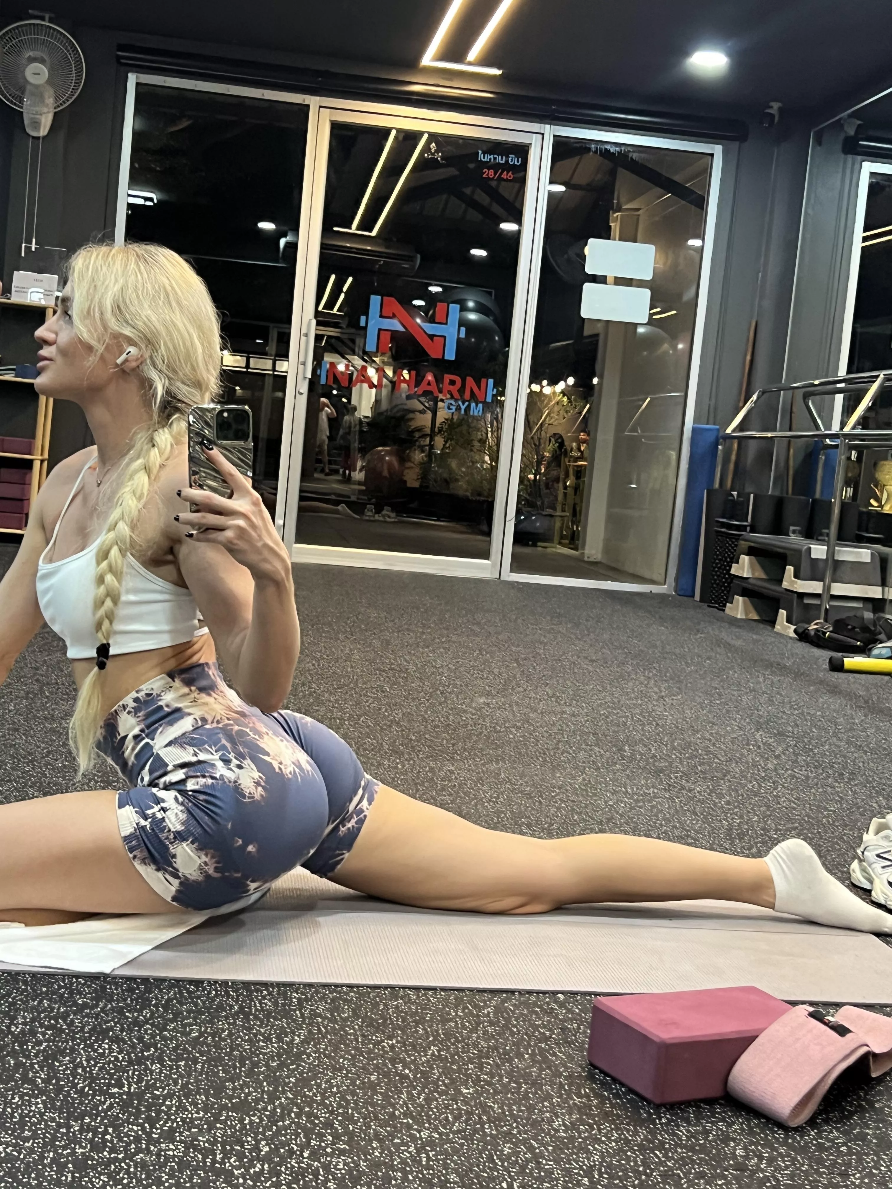 It is important to keep your feet warm and comfortable during training [F]