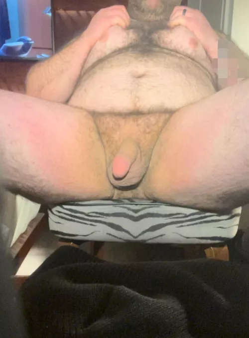 Lick me!! I promise you’re gonna love it!!🐻👅