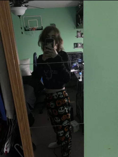 Looking to make friends :3