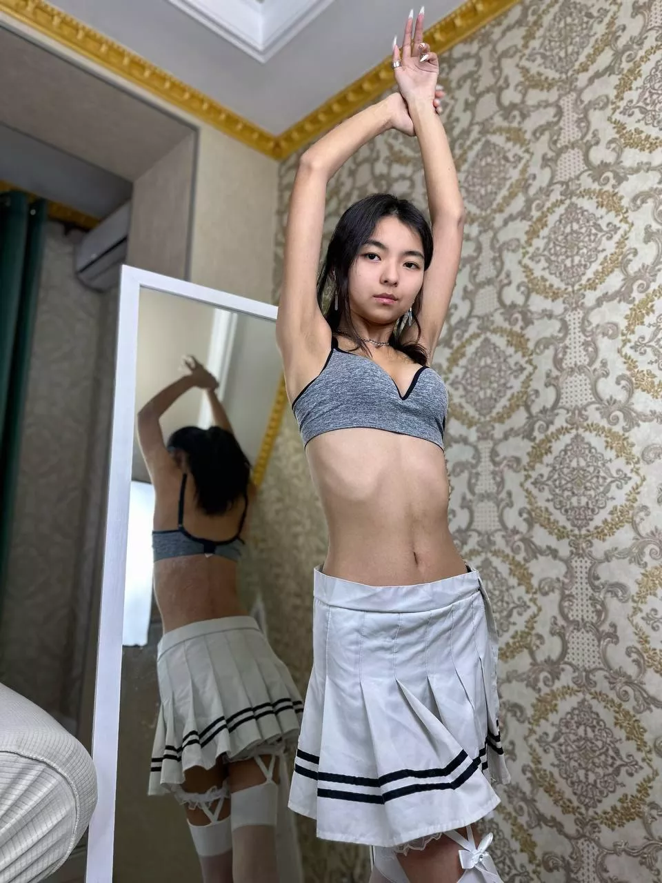 My armpits are waiting for your tongue