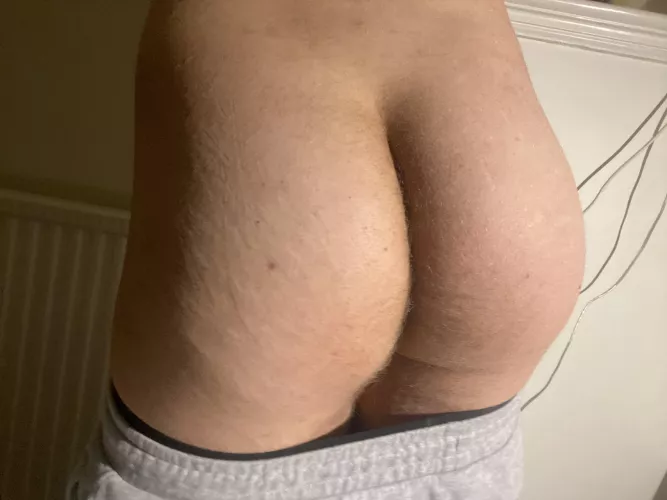 Need a real man to teach me I’m nothing but his bitch